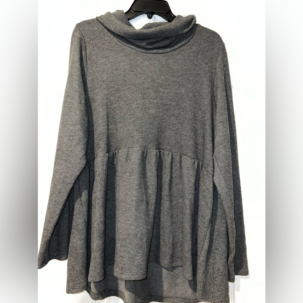 Womens Plus Size Maurice’s Sweater.  Size 0X. NWT